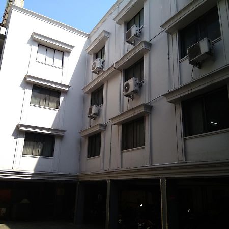 Oyo 14933 Rpr Residency Chennai Exterior photo