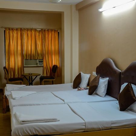 Oyo 14933 Rpr Residency Chennai Exterior photo