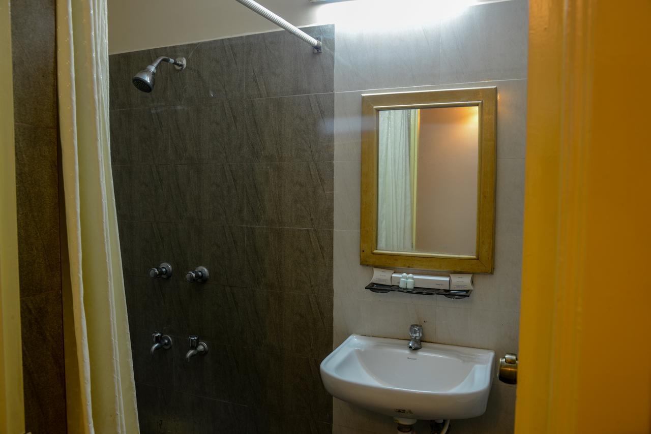 Oyo 14933 Rpr Residency Chennai Exterior photo