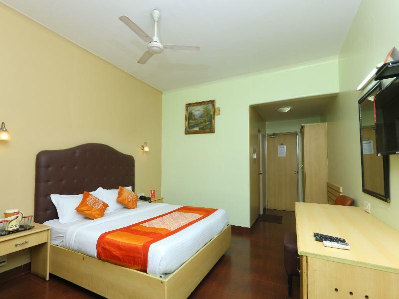Oyo 14933 Rpr Residency Chennai Exterior photo