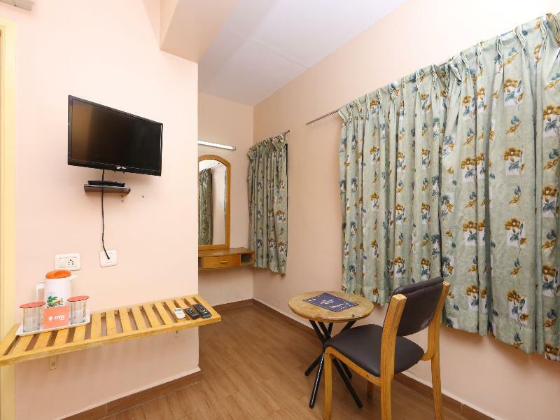 Oyo 14933 Rpr Residency Chennai Exterior photo