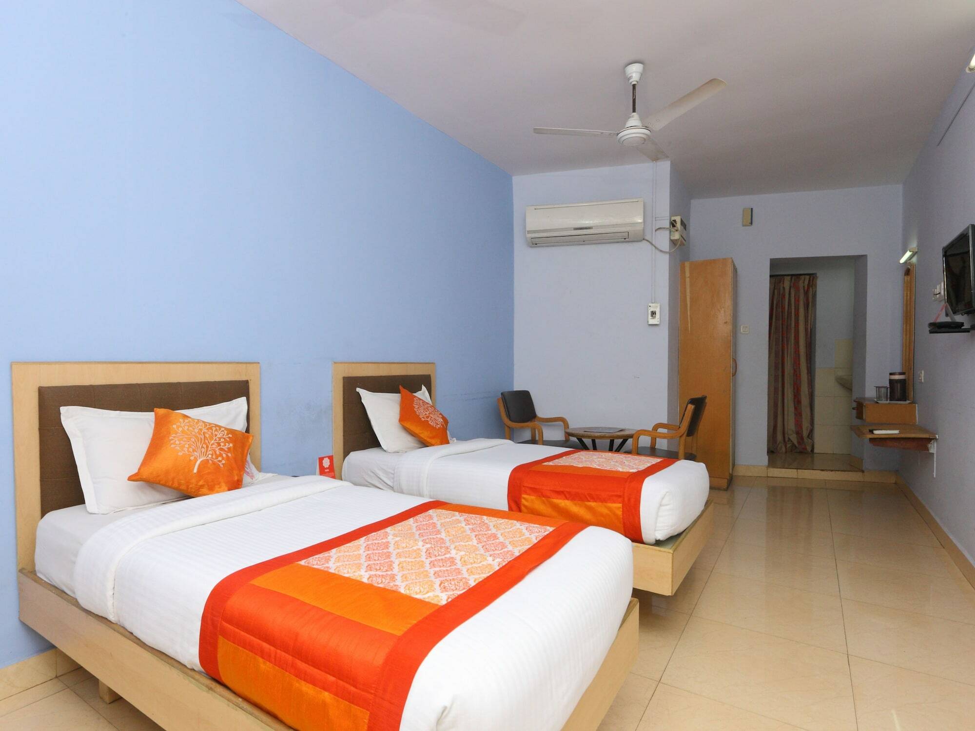 Oyo 14933 Rpr Residency Chennai Exterior photo